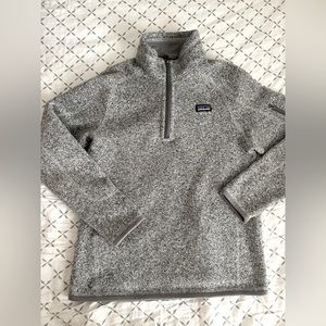 kids patagonia 1/4 zip. size L